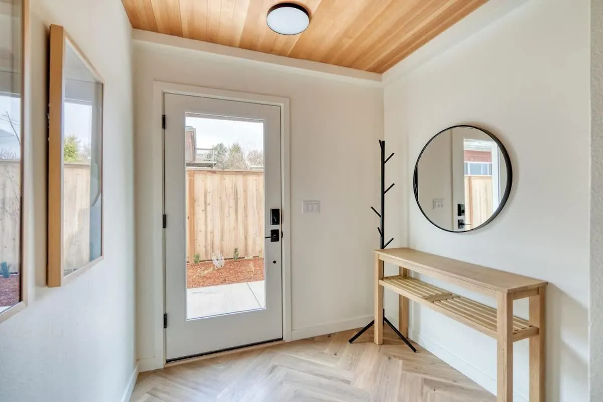 Alberta Arts District Hideaway- Stylish Townhome Portland Holiday home